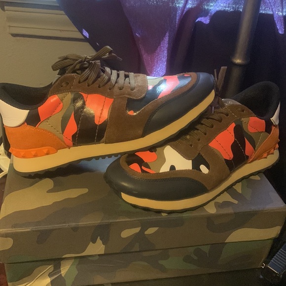 Valentino Garavani - Picture 3 of 4